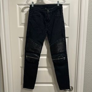 Forever 21 Men's Black Motto Jeans